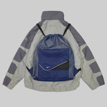 画像をギャラリービューアに読み込む, 90’s Nike switching knapsack