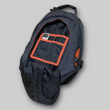 画像をギャラリービューアに読み込む, 00's nike earphone hole backpack