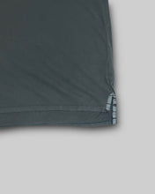 画像をギャラリービューアに読み込む, Nike olive slit tee