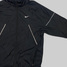 画像をギャラリービューアに読み込む, 2011’s Nike reflect nylon blouson