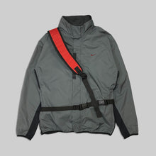 画像をギャラリービューアに読み込む, 00’s Nike red multi pocket one shoulder bag