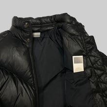 画像をギャラリービューアに読み込む, Nike black W embroidery down