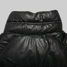 画像をギャラリービューアに読み込む, Nike black W embroidery down