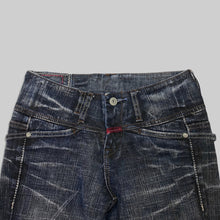 画像をギャラリービューアに読み込む, Marithé + François Girbaud overlap hip pocket flare denim