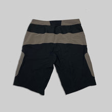 画像をギャラリービューアに読み込む, Adidas cycling shorts