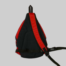 画像をギャラリービューアに読み込む, 00’s Nike red multi pocket one shoulder bag