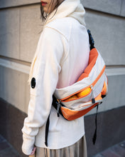 画像をギャラリービューアに読み込む, C.P Campany goggles full zip up knit