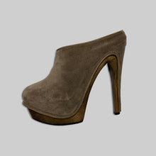 画像をギャラリービューアに読み込む, Haider Ackermann suede & wood heel