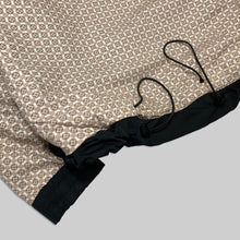 画像をギャラリービューアに読み込む, 90'S Oakley metal ellipse logo anorak