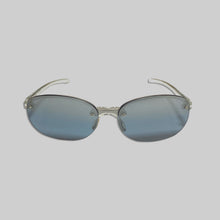画像をギャラリービューアに読み込む, Prada 2 point blue lens sunglasses