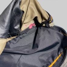 画像をギャラリービューアに読み込む, Nike acg yellow / gray multi pocket bag