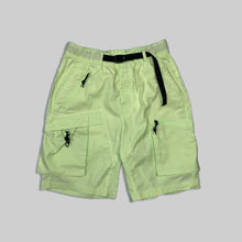画像をギャラリービューアに読み込む, 2019'S Nike acg fluorescent color multi pocket shorts