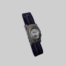 画像をギャラリービューアに読み込む, Nike acg alarm function digital watch