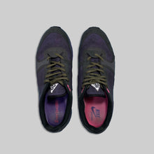 画像をギャラリービューアに読み込む, Nike acg  purple mesh upper