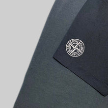 画像をギャラリービューアに読み込む, Stone island mock neck T-shirt