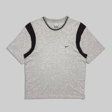 画像をギャラリービューアに読み込む, Nike gray & black switch T-shirt