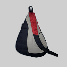 画像をギャラリービューアに読み込む, Nike red / black one shoulder bag