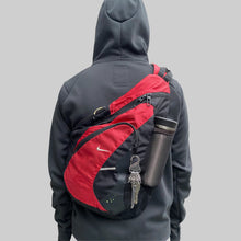 画像をギャラリービューアに読み込む, Nike red / black one shoulder bag