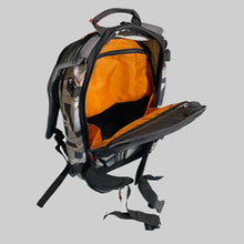 画像をギャラリービューアに読み込む, Salomon multi gimmick back pack