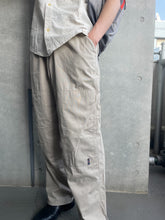 画像をギャラリービューアに読み込む, Nike ACG beige fatigue pants
