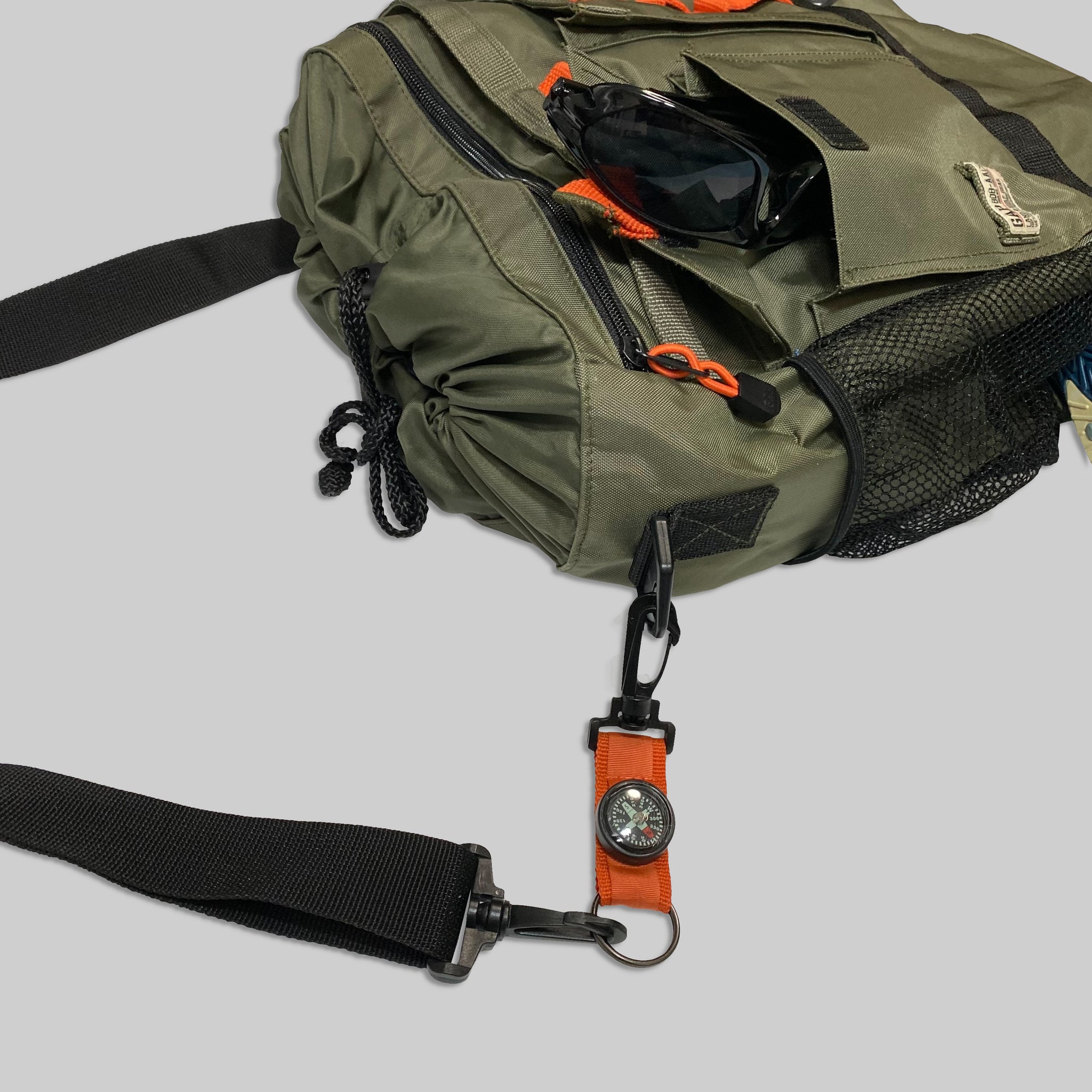 マチ14cmOld Gap 2way tactical multi gimmick bag